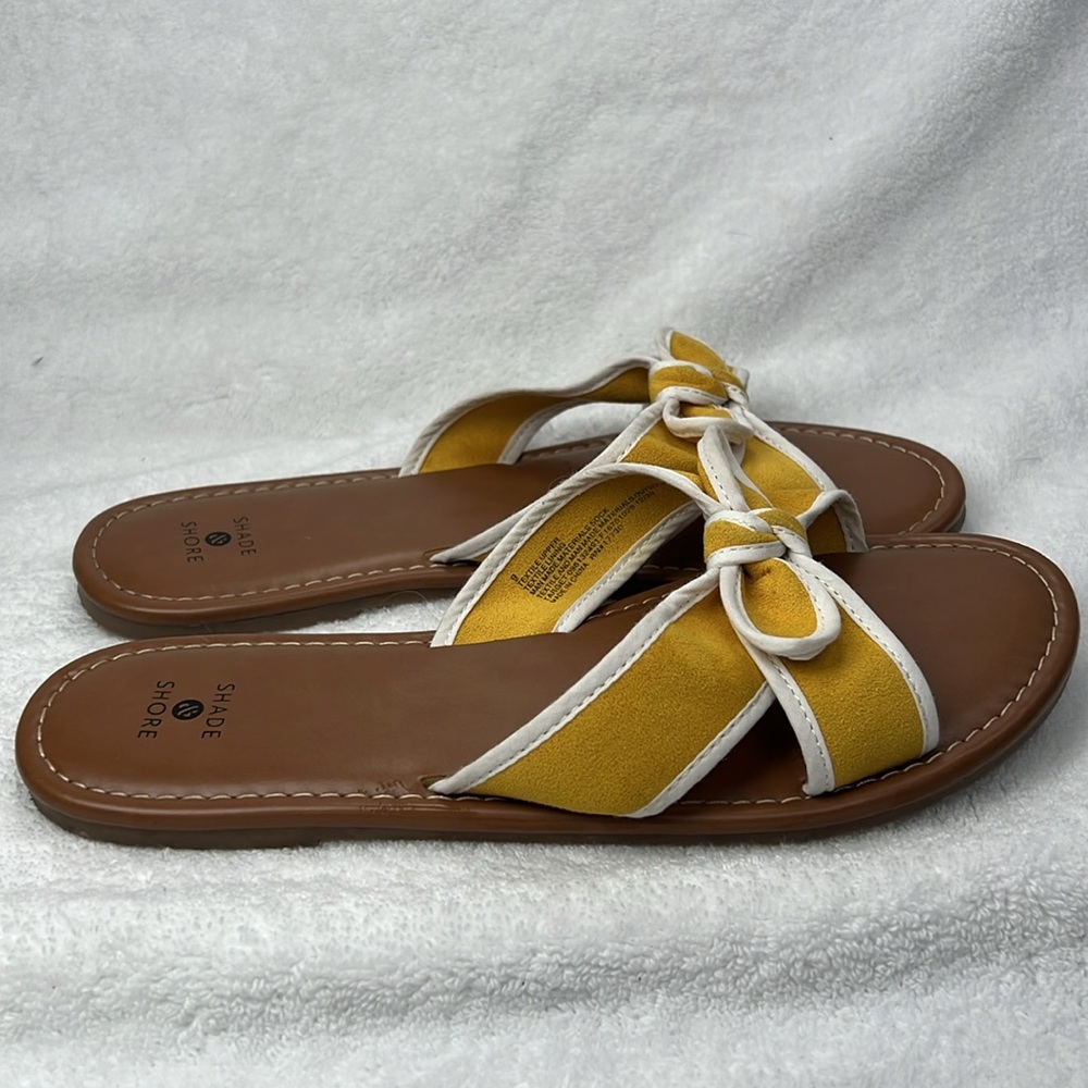 Shade & shore, sandals, yellow suede with cloth piping size 9 - Picture 2 of 4